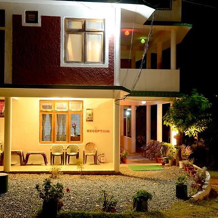 Kalawati Retreat Eco Village Resort Раникет Екстериор снимка